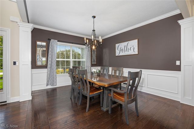 310 Edenmore Street, Wadsworth, OH 44281