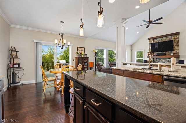 310 Edenmore Street, Wadsworth, OH 44281