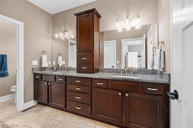 310 Edenmore Street, Wadsworth, OH 44281