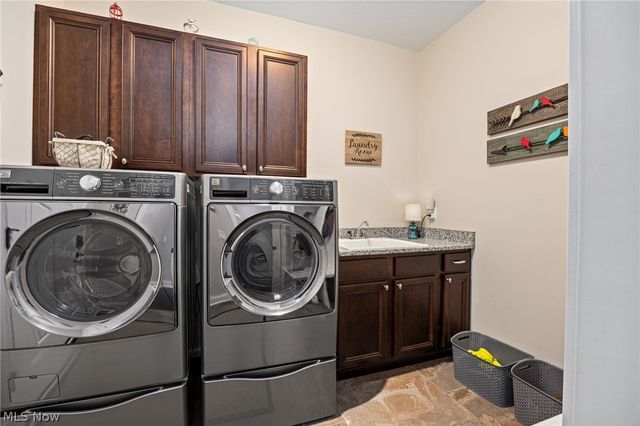 310 Edenmore Street, Wadsworth, OH 44281