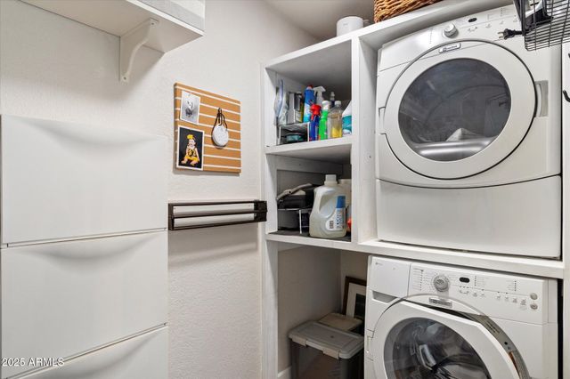 6905 E KELTON Lane, Scottsdale, AZ 85254