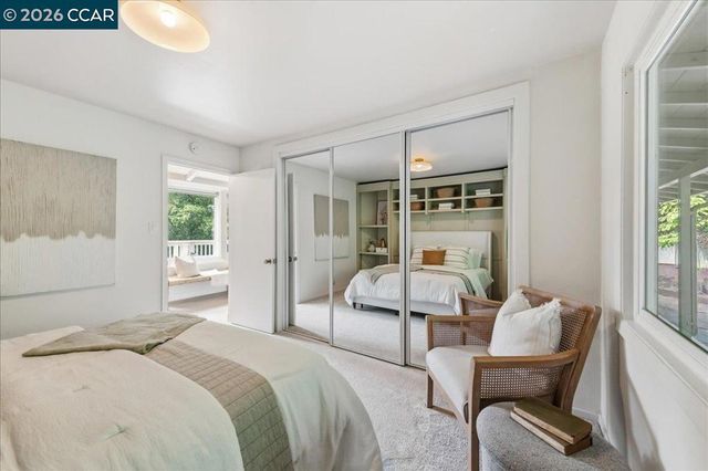 3 Mountain View Pl, Lafayette, CA 94549