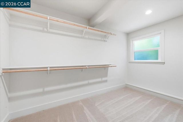 3 Mountain View Pl, Lafayette, CA 94549