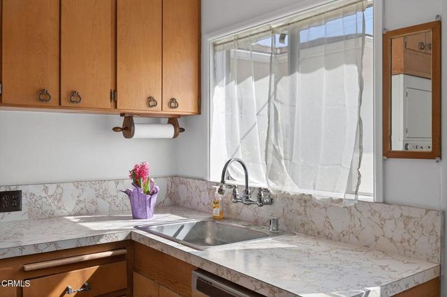 194 Jordan Avenue, Ventura, CA 93001