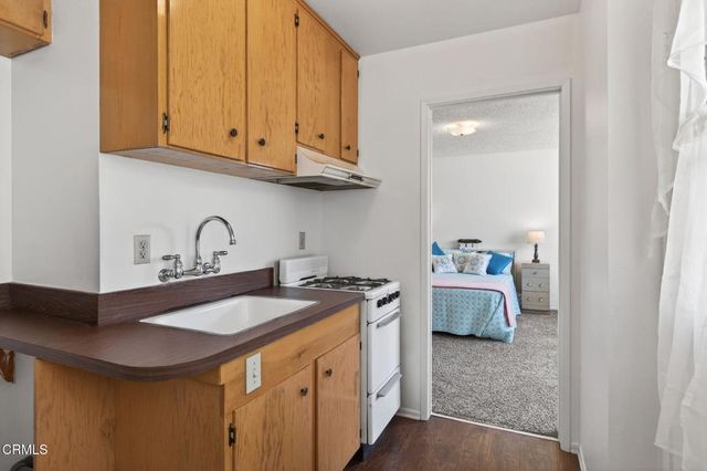 194 Jordan Avenue, Ventura, CA 93001