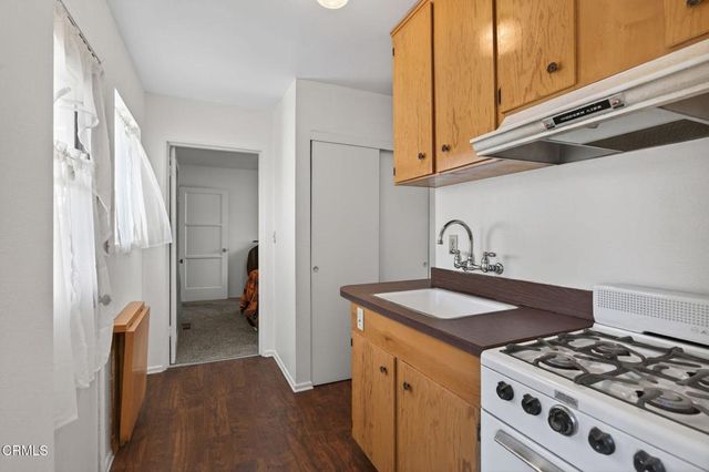 194 Jordan Avenue, Ventura, CA 93001