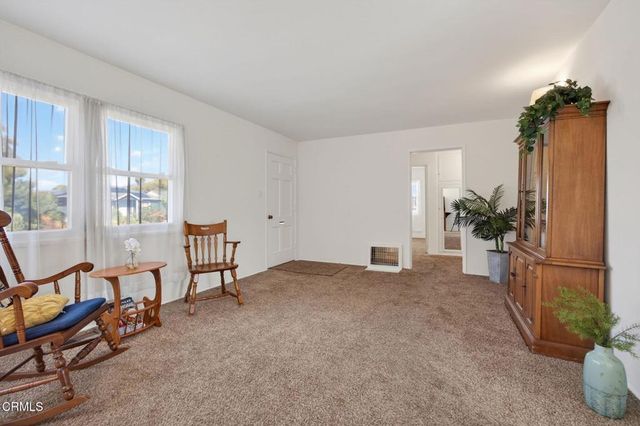 194 Jordan Avenue, Ventura, CA 93001