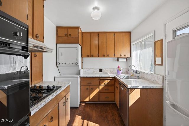 194 Jordan Avenue, Ventura, CA 93001