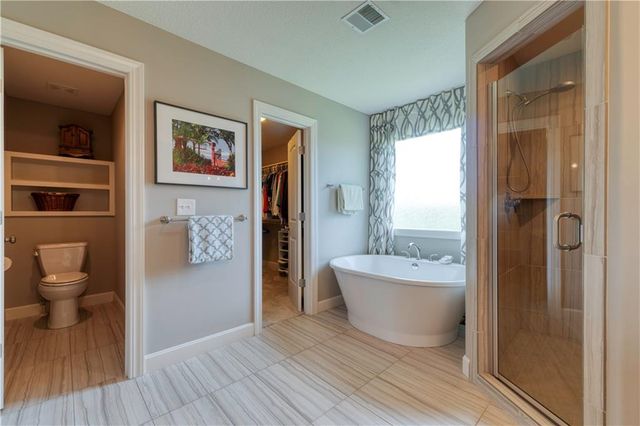 19005 W 166th Street, Olathe, KS 66062