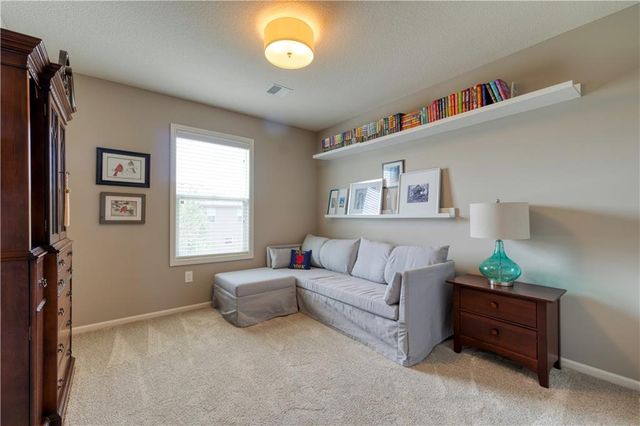 19005 W 166th Street, Olathe, KS 66062