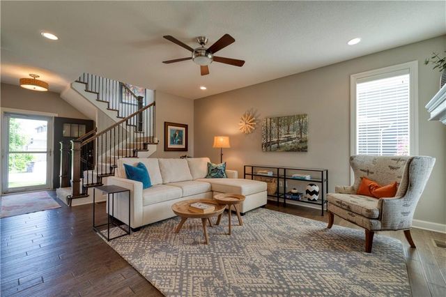 19005 W 166th Street, Olathe, KS 66062
