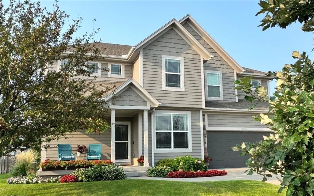 19005 W 166th Street, Olathe, KS 66062