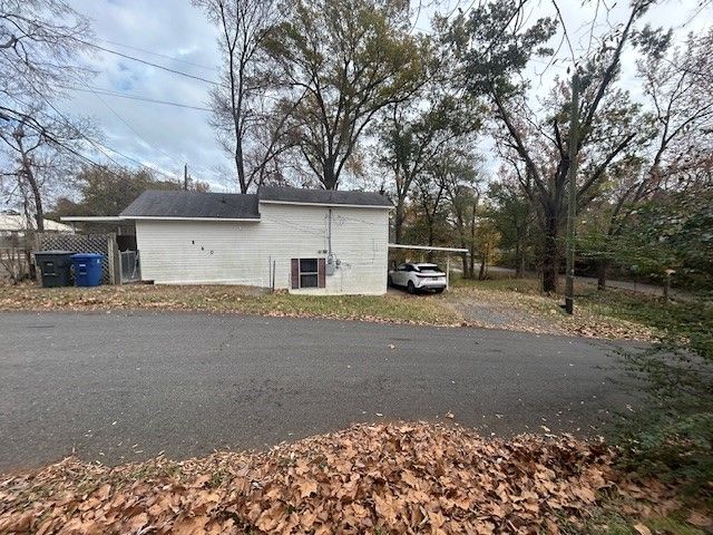 860 Boulevard Street, Shreveport, LA 71104