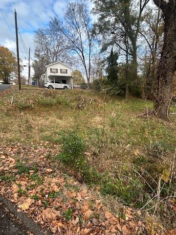 860 Boulevard Street, Shreveport, LA 71104