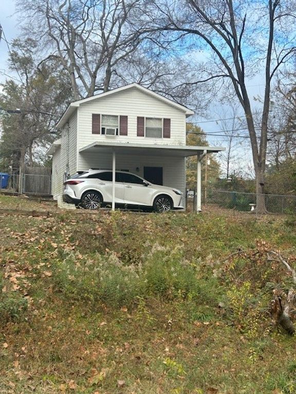 860 Boulevard Street, Shreveport, LA 71104