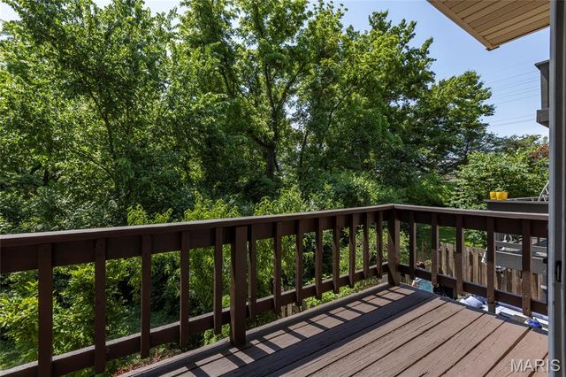 118 Conway Cove Drive, Chesterfield, MO 63017