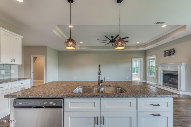 171 Anderson Road, Jonesborough, TN 37659