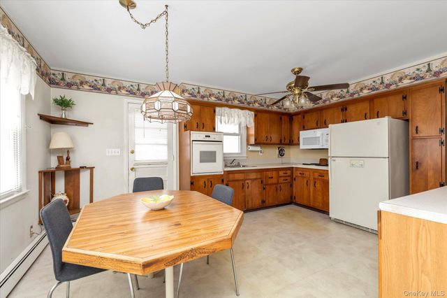 3 Avenue B, Locust Valley, NY 11560