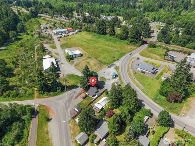 698 6th Avenue W, Tenino, WA 98589