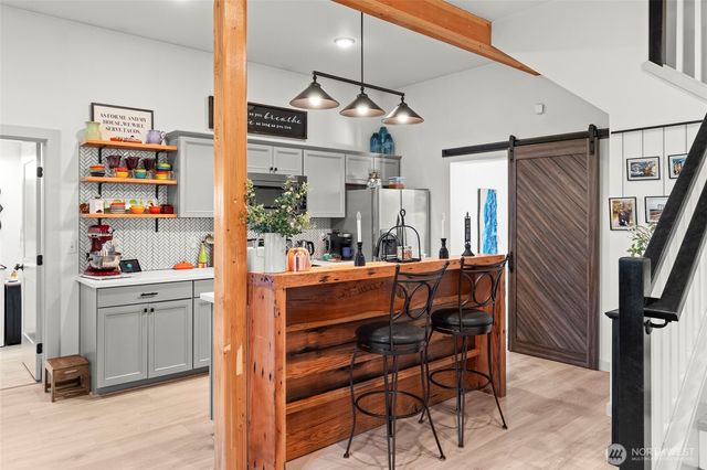 698 6th Avenue W, Tenino, WA 98589