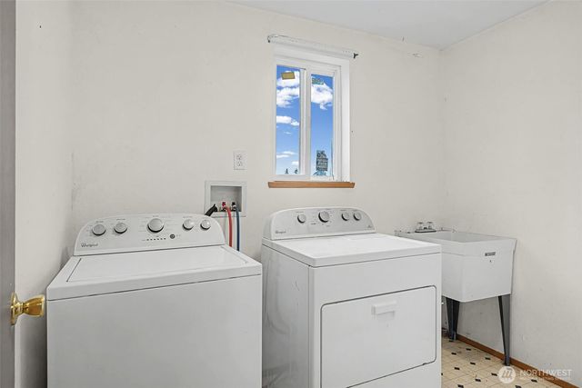 8418 S Thompson Avenue, Tacoma, WA 98444