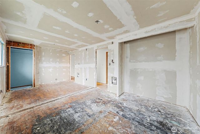 8418 S Thompson Avenue, Tacoma, WA 98444