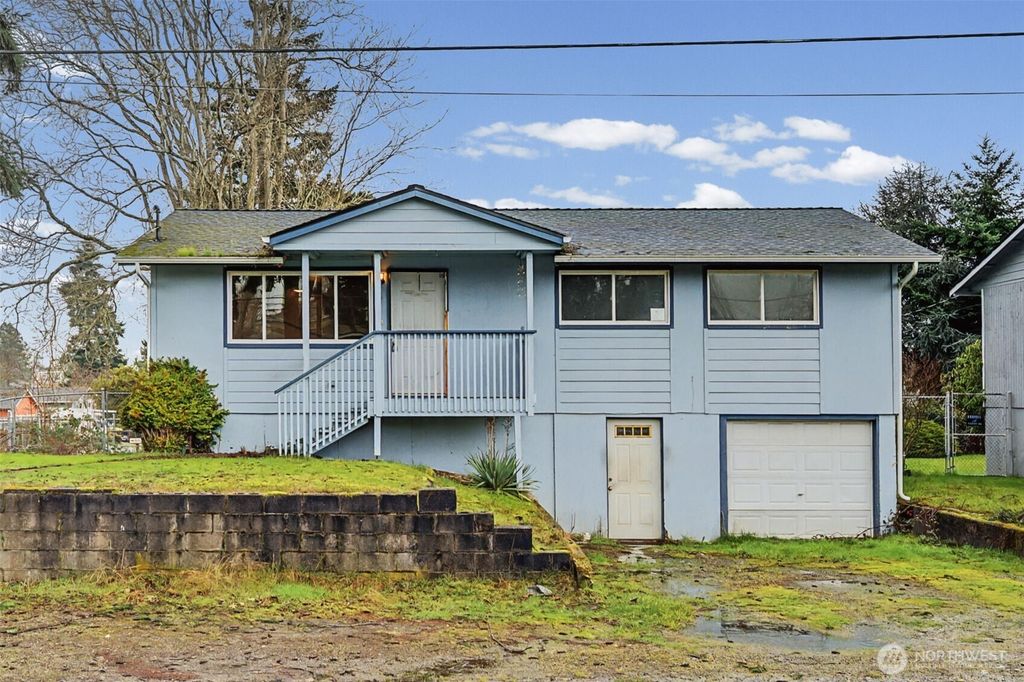 8418 S Thompson Avenue, Tacoma, WA 98444