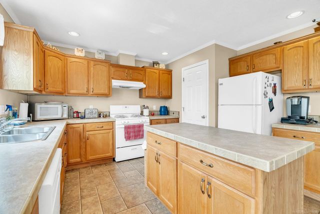 7400 Woodbine Road, Lexington, MI 48450