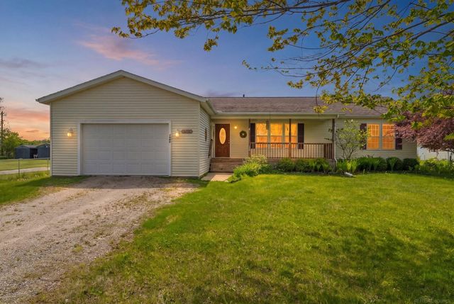7400 Woodbine Road, Lexington, MI 48450