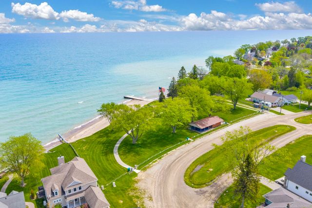 7400 Woodbine Road, Lexington, MI 48450