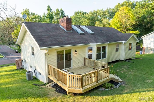 6938 Jamestown Way Drive, Florissant, MO 63033