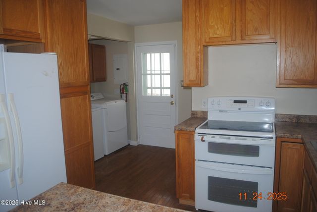 905 Sioux Drive, Jacksonville, NC 28540