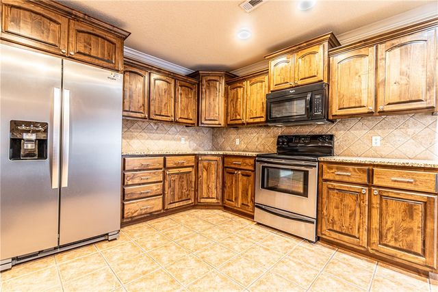 1151 Torbay Trace, Centerton, AR 72719