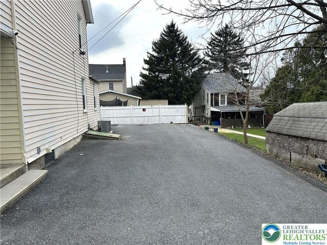 655 Hess Street, Bethlehem City, PA 18015