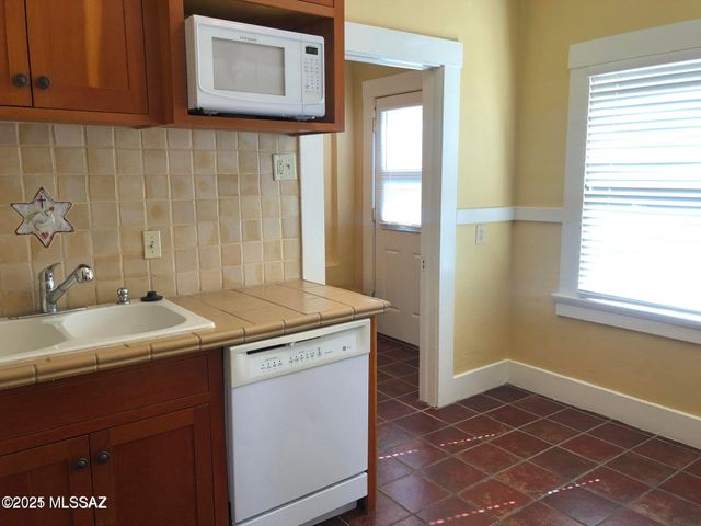 530 S Railroad Avenue, Tucson, AZ 85701