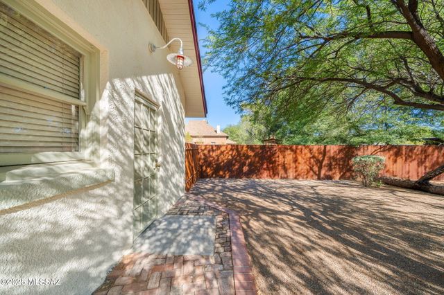 530 S Railroad Avenue, Tucson, AZ 85701