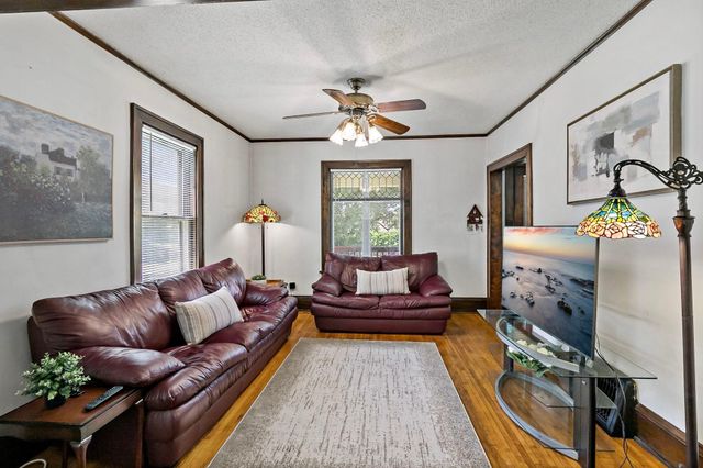 1092 21st Avenue SE, Minneapolis, MN 55414