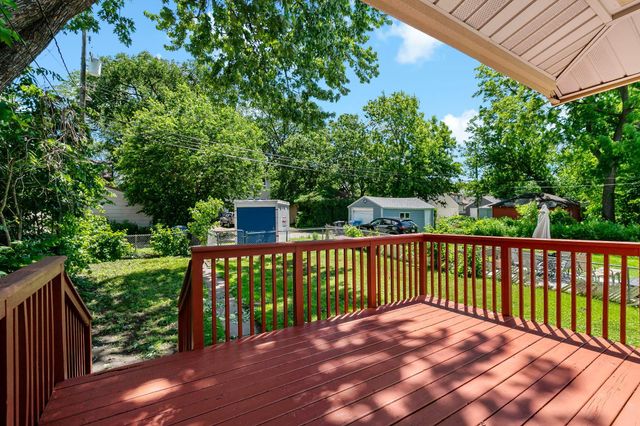 1092 21st Avenue SE, Minneapolis, MN 55414