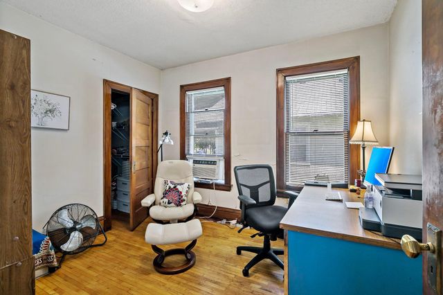 1092 21st Avenue SE, Minneapolis, MN 55414