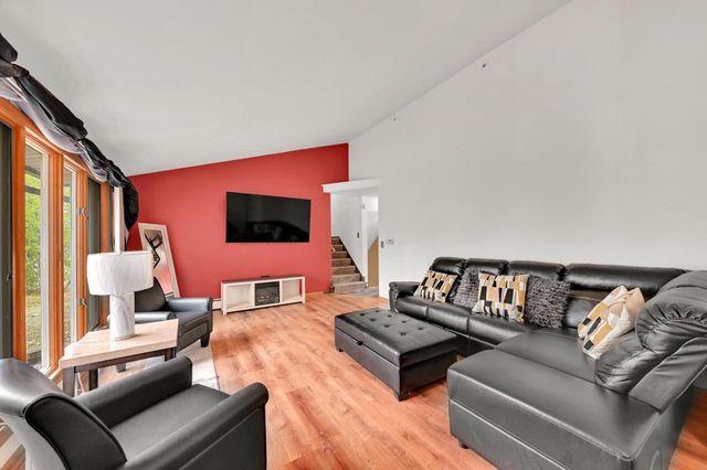 5406 W Portage AVENUE, Milwaukee, WI 53223