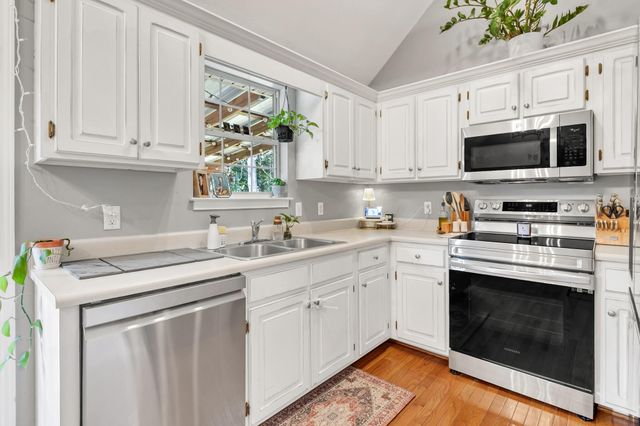 6452 White Tail Drive, Ooltewah, TN 37363
