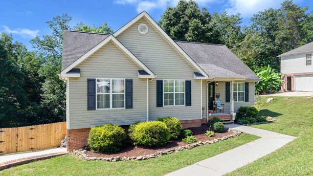 6452 White Tail Drive, Ooltewah, TN 37363