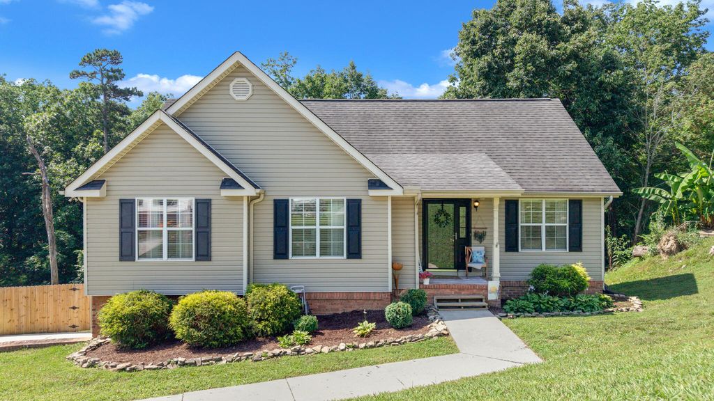 6452 White Tail Drive, Ooltewah, TN 37363
