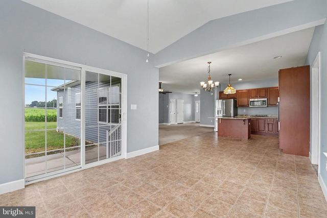 420 CORNMAN RD, Carlisle, PA 17013