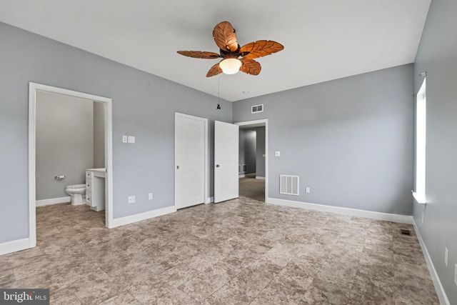 420 CORNMAN RD, Carlisle, PA 17013