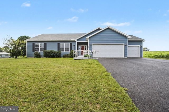 420 CORNMAN RD, Carlisle, PA 17013