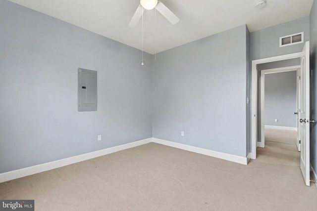 420 CORNMAN RD, Carlisle, PA 17013