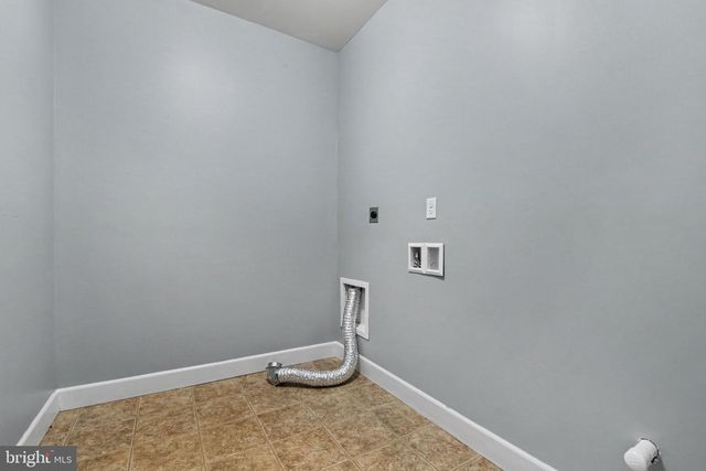 420 CORNMAN RD, Carlisle, PA 17013