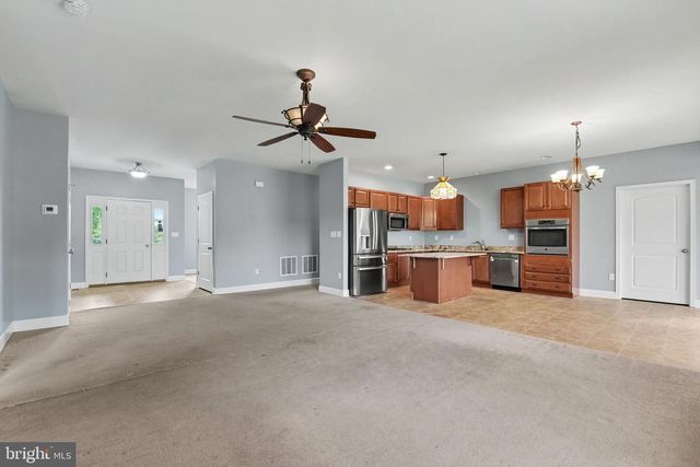 420 CORNMAN RD, Carlisle, PA 17013