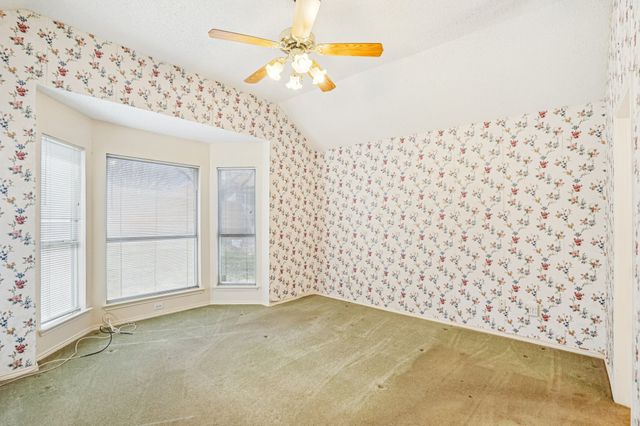 7213 Crabtree Lane, North Richland Hills, TX 76182